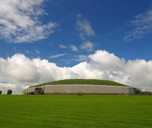 Things to do in County Meath, Ireland - Newgrange Passage Tomb - YourDaysOut